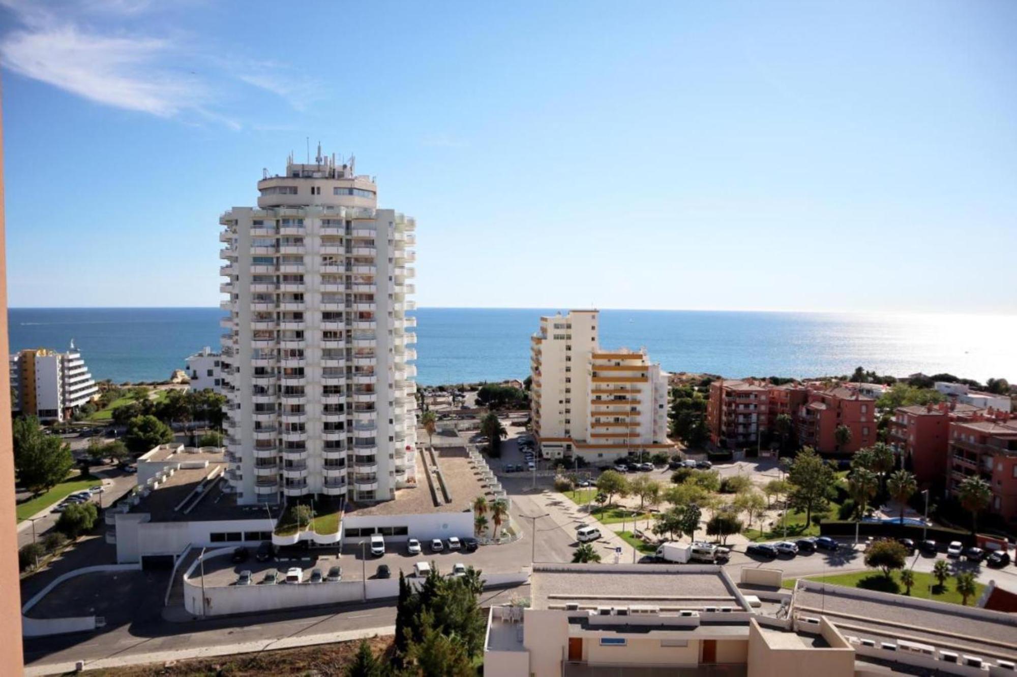 Amazing Green Tower 3 Castle Flat With Balcony Portimão Dış mekan fotoğraf